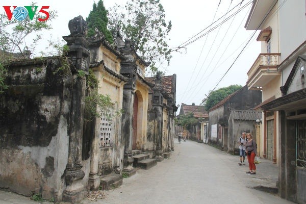 Характерные черты традиционной деревни на севере Вьетнама - ảnh 3